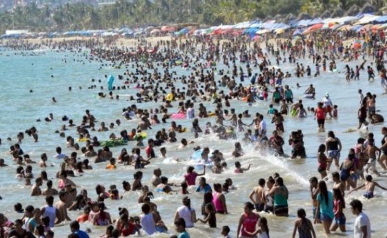 Estas son las playas mexicanas con mayor excremento según la Cofepris