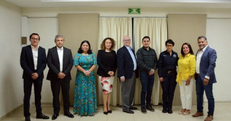 Recibe José Luis Urióstegui Salgado a representantes de Minneapolis