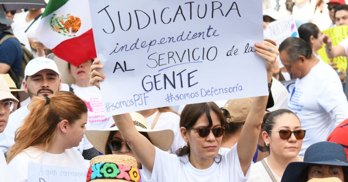 La justicia no se vende Protestan trabajadores del PJF Infórmate