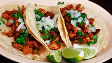 tacos al pastor