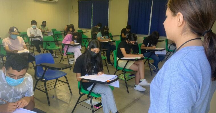 examen uaem