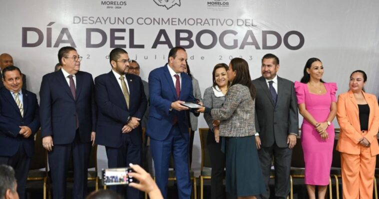 Acude gobernador a la celebración de la Barra de Abogados del Estado de Morelos