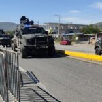 Elementos policiacos cierran carretera de Chilpancingo-Petaquillas