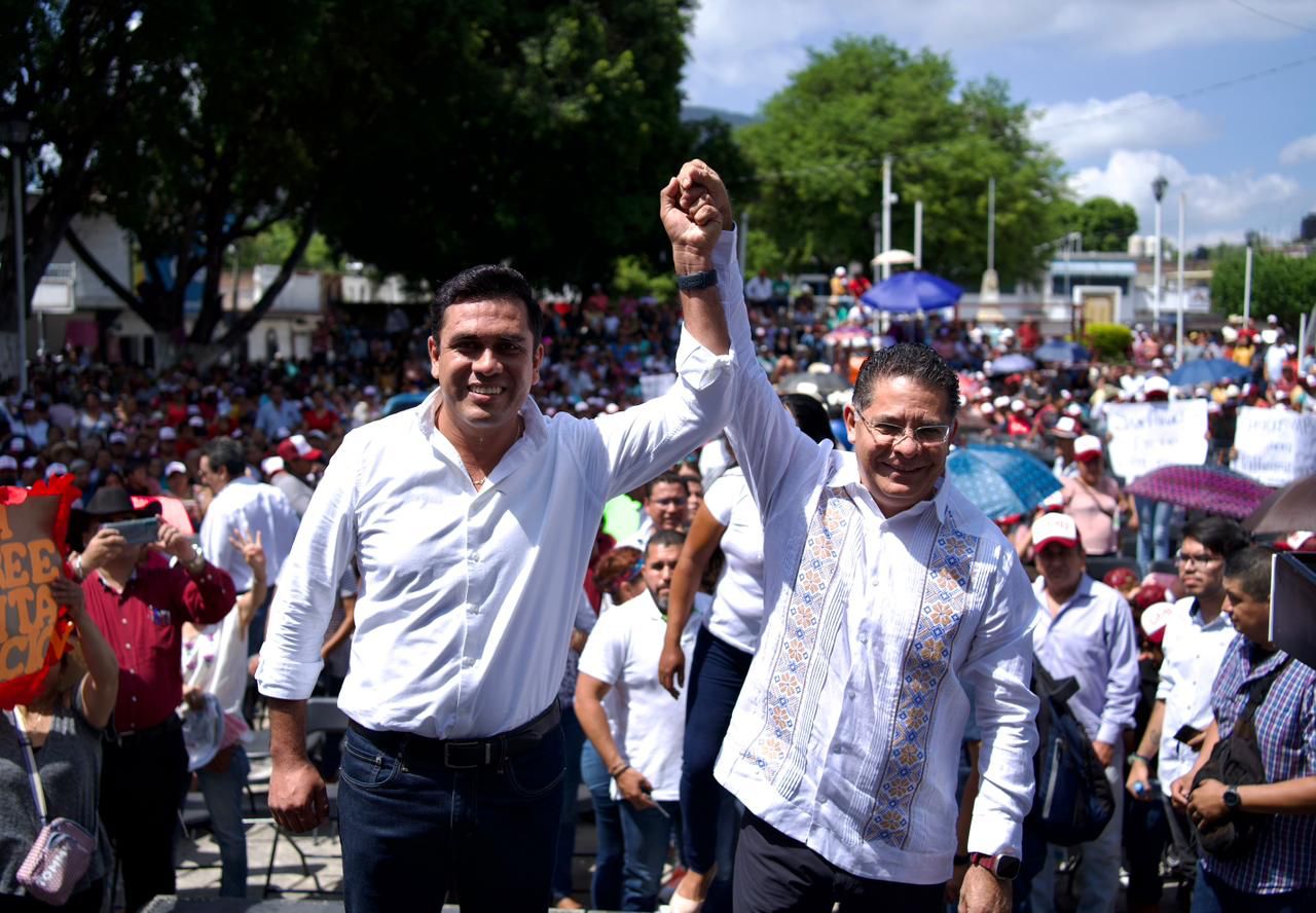 Gabriel Moreno Bruno toma protesta a los Comités que trabajarán por la defensa de la 4T 