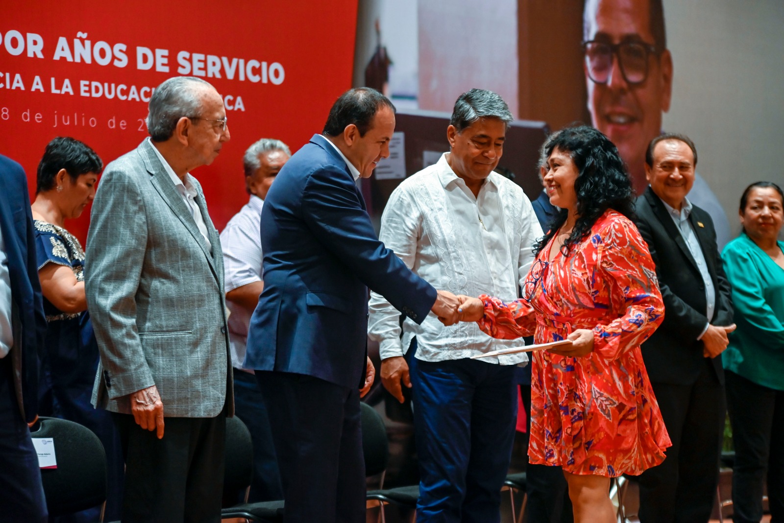 Personal de Apoyo y Asistencia a la Educación Básica