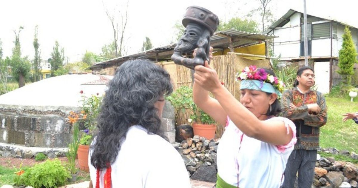 Nadie Se Salva Del Sat Chamanes Y Curanderos También Facturan Min