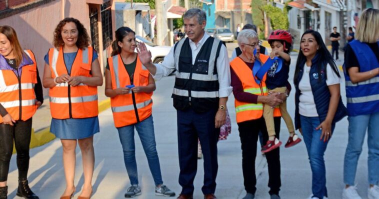 Alcalde de Cuernavaca entrega obra de rehabilitación en calle Narciso Mendoza