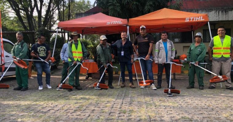 Hacen entrega de herramientas y equipo para personal de dirección de parques y jardines