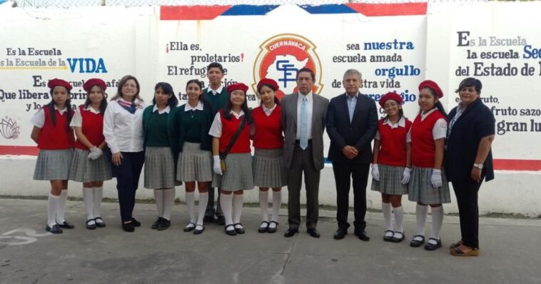 Invita alcalde de Cuernavaca a jóvenes a participar en la entrega de becas escolares