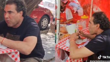 (VIDEO): Captan al actor Eduardo Yáñez comiendo en un puesto de tacos