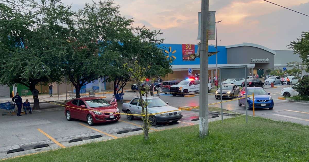 Disparan Contra Hombre En Estacionamiento De Un Supermercado En Temixco ...