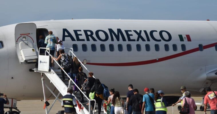 Puente aéreo humanitario