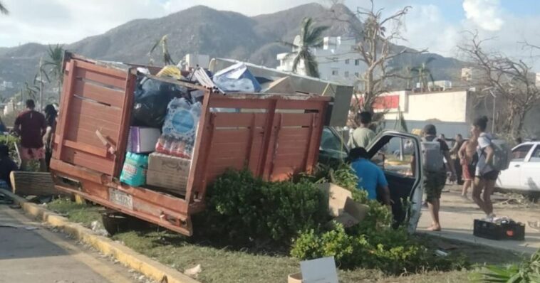 Rapiña afecta a comercios locales en Acapulco