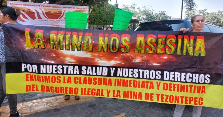 Vecinos exigen atención al incendio de la Mina de Tezontepec