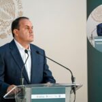 Gobernador de Morelos entrega tarjeta Bienestar para el programa “La Clínica es Nuestra”