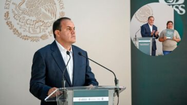 Gobernador de Morelos entrega tarjeta Bienestar para el programa “La Clínica es Nuestra”