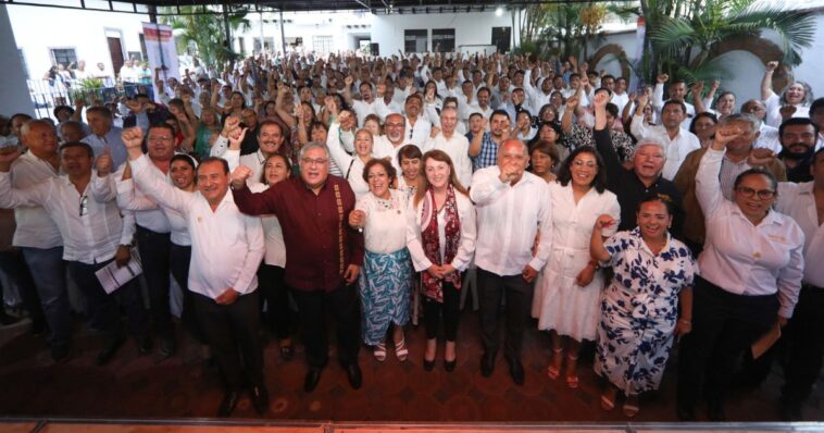 Gobernadora electa reafirma su compromiso con docentes morelenses