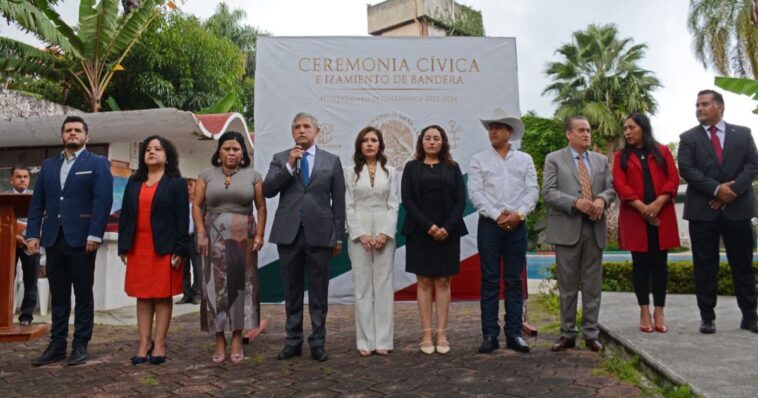 Alcalde de Cuernavaca llama a servidores públicos a seguir trabajando por la capital