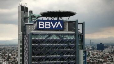 ¿BBVA cobrará por transferencias electrónicas?