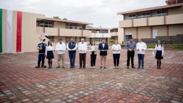 Gobierno Morelos entrega reconstrucción de escuela en Puente de Ixtla