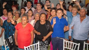 Víctor Mercado festeja fiestas patrias con familias en Cuernavaca