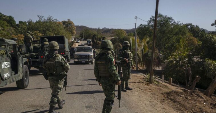 Detienen al presunto operador del “Mayo” Zambada