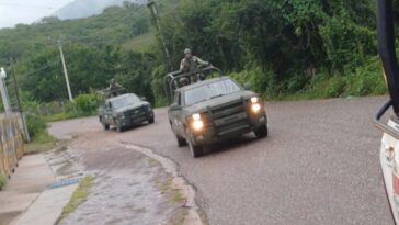 linchan a jovenes en Olinalá