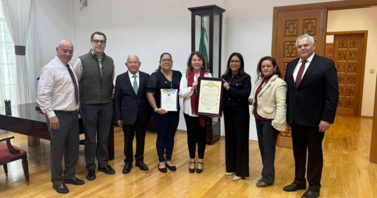 Gobernadora de Morelos refrenda compromiso con migrantes morelenses en California