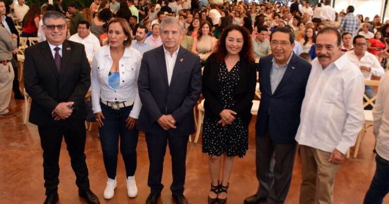 Alcalde de Cuernavaca llama a liderar con legalidad y ética