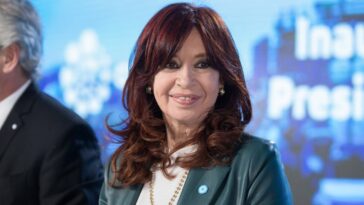 Condenan a seis años de prisión a expresidenta de Argentina