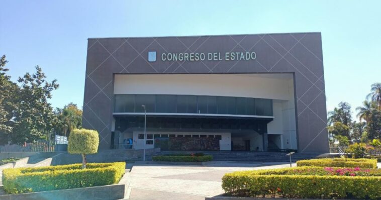 Luego de qué, la Secretaría de Hacienda del gobierno del Estado hiciera entrega del paquete económico 2025, al Poder Legislativo, el Congreso del Estado de Morelos se encuentra en el análisis del mismo, y llamará a algunos secretarios para su avance.