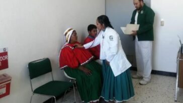 Ella es Benilda Figueroa la primera doctora Rarámuri en el Programa IMSS Bienestar