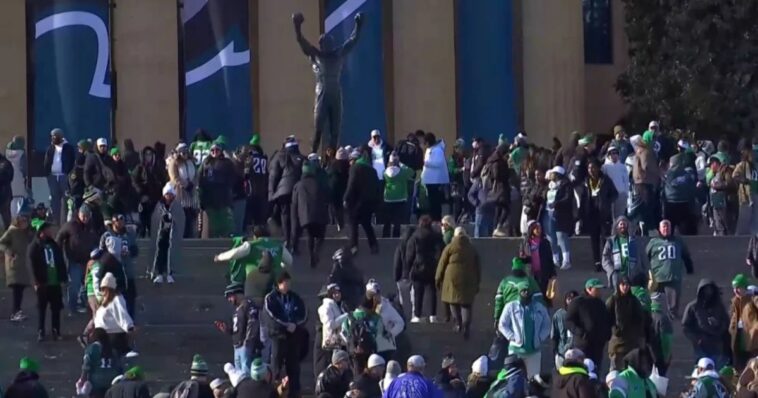 Registran tiroteo tras desfile de los Eagles en Filadelfia