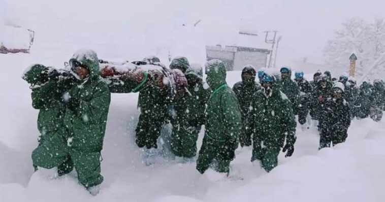 Se registra avalancha en la frontera indo-tibetana